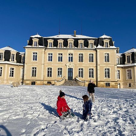 Chambre Romantique Dans Le Chateau De La Bouchatte Chazemais Exteriér fotografie