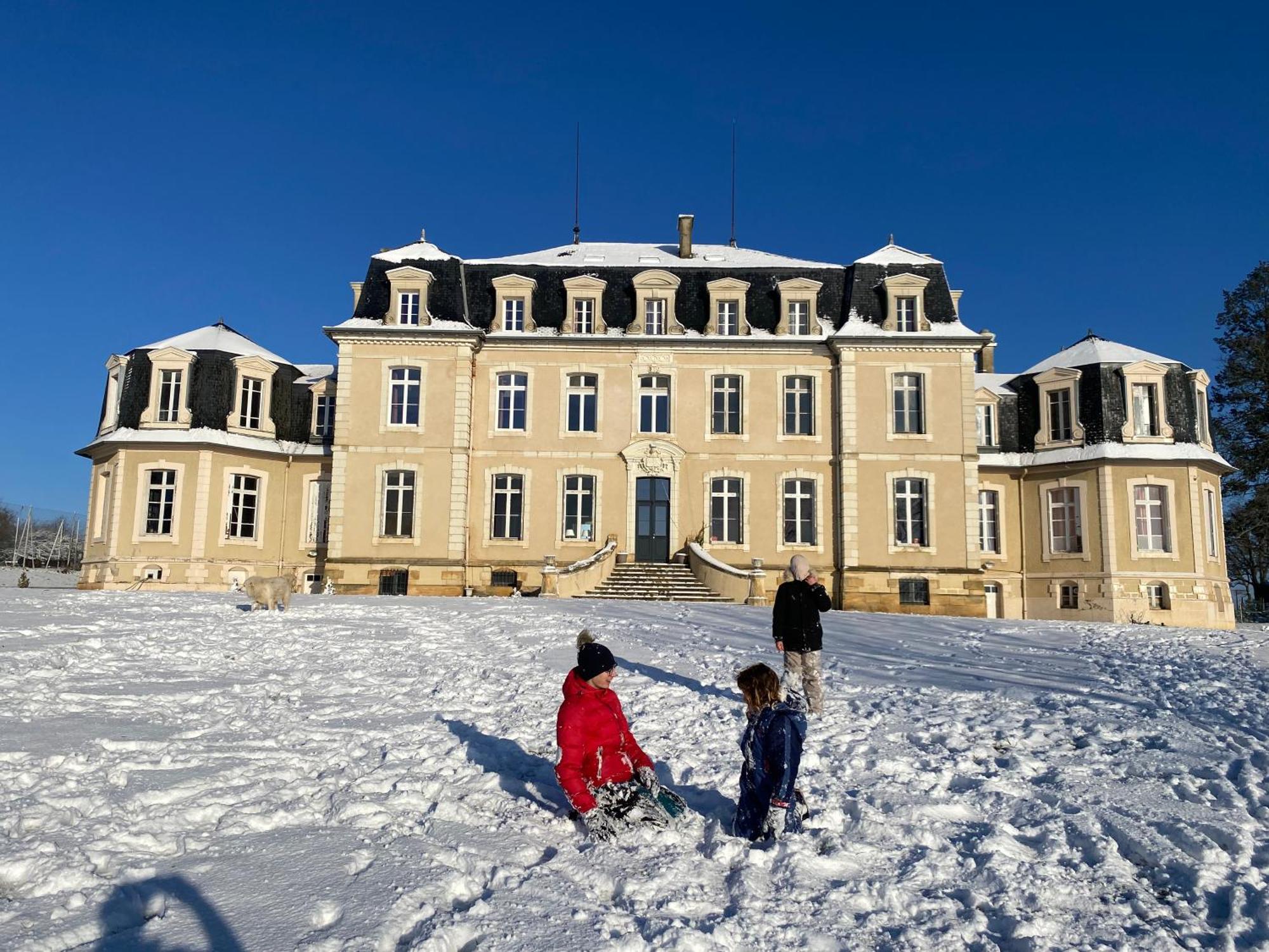 Chambre Romantique Dans Le Chateau De La Bouchatte Chazemais Exteriér fotografie
