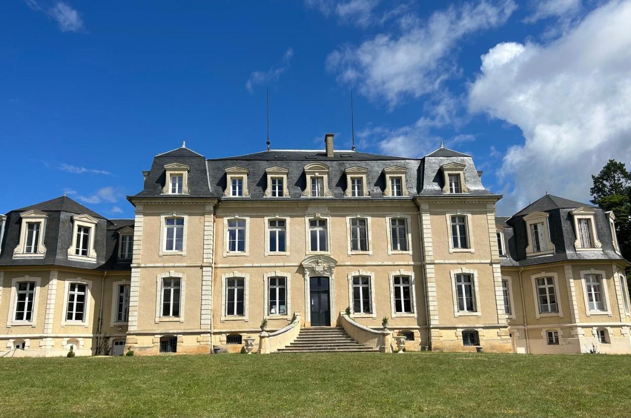 Chambre Romantique Dans Le Chateau De La Bouchatte Chazemais Exteriér fotografie